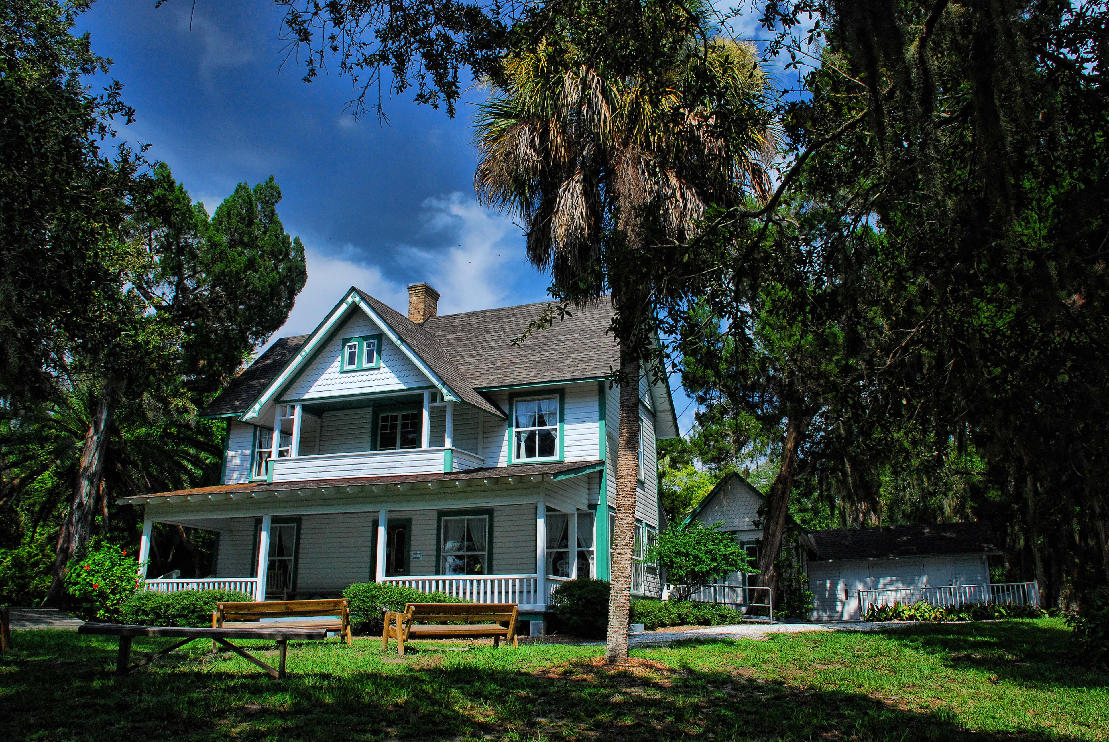 Real Estate: What is a Survey and Why Do I Need One?